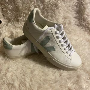 Veja Campo Low Top Sneaker